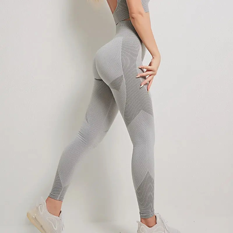 European and American seamless sexy zipper sports yoga suit autumn and winter hip lifting high elastic fitness sports yoga cloth